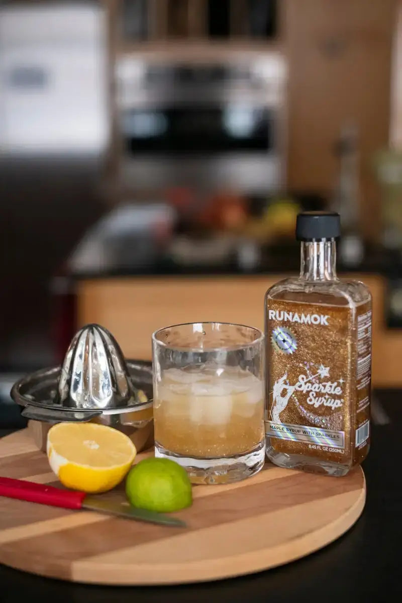 Cocktail Mixers Small Gift Box - Image 4